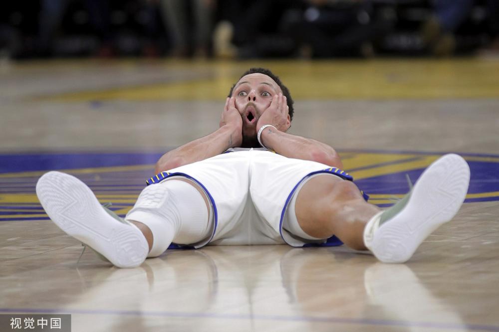 他面对爵士 他面对爵士