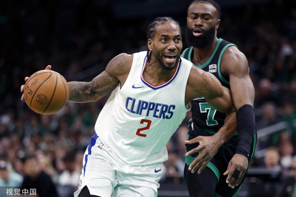 场上的一大 场上的一大